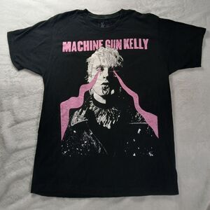 Official Machine Gun Kelly Laser Eyes Mainstream Sellout tee MGK shirt Size XL